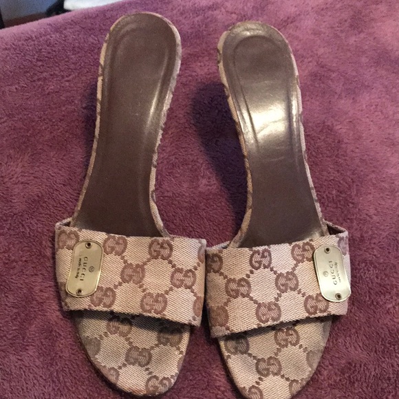 Shoes - Authentic Gucci Sandals Sz 8.5